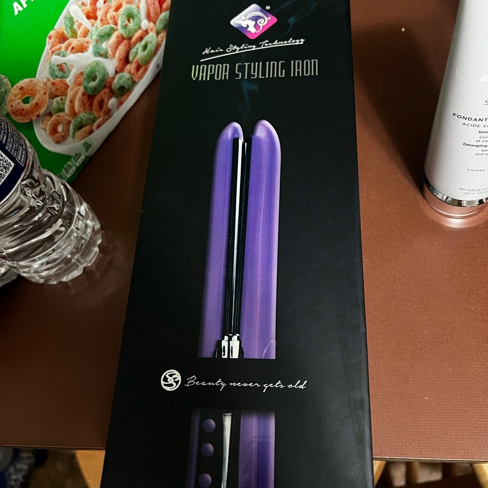Vapor Styling Iron - Purple